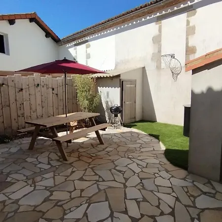 Les Trois Croisettes Tatil Evi Saint-Martin-des-Tilleuls